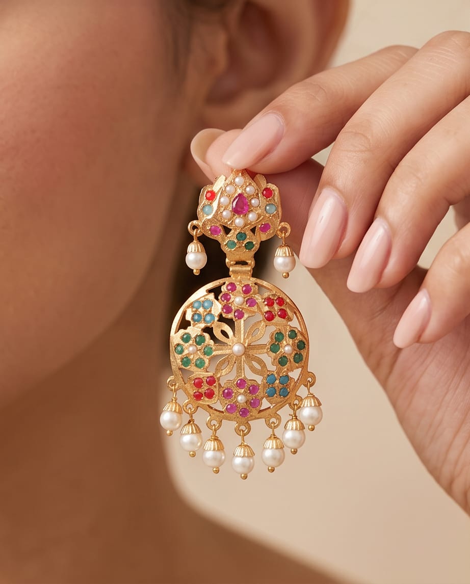 Nazaakat Jadau Choker With Earrings - Image 4
