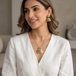 Gulposh Pendant Set