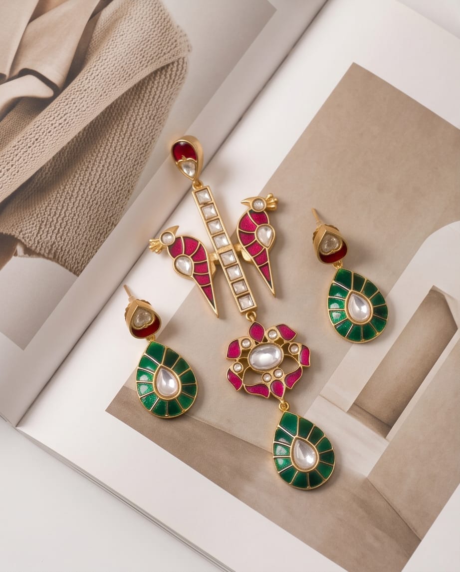 Mayurika Pendant Set
